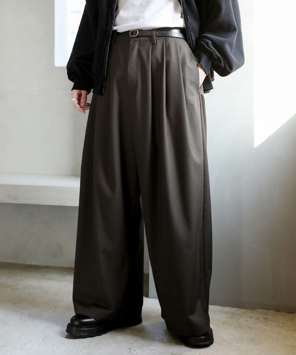 エクストラワイド ディープタックTRワイドパンツ | ASTRONOMY