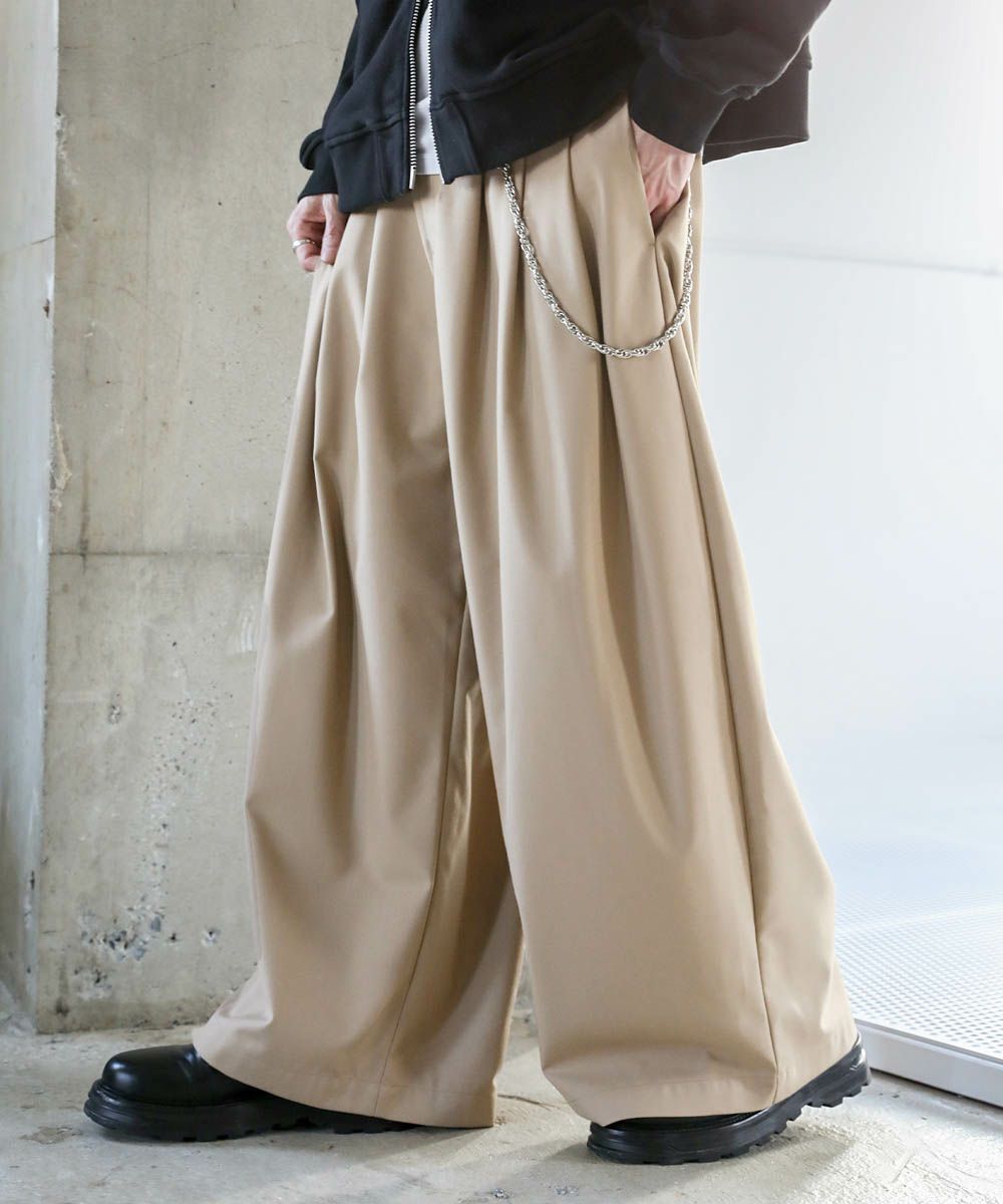 エクストラワイド ディープタックTRワイドパンツ | ASTRONOMY